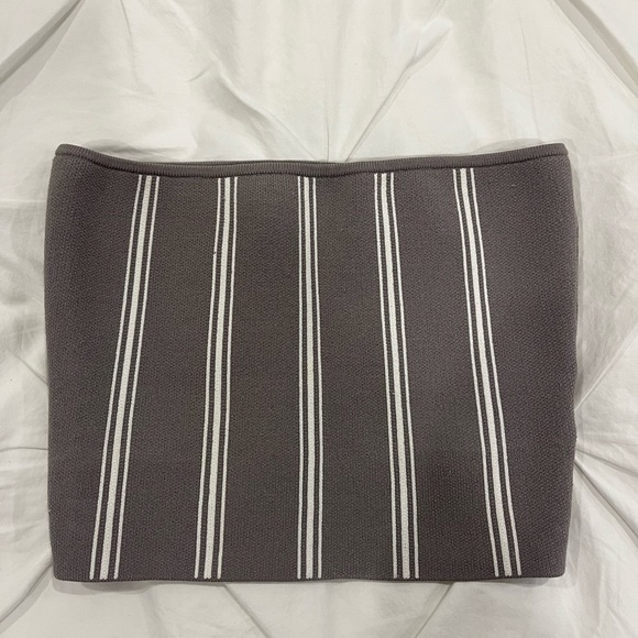 Babaton bodycon tube top. - Picture 1 of 3